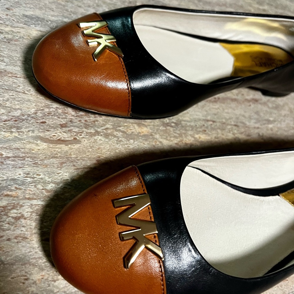 NWOB Michael Kors flat leather shoes - Picture 11 of 16